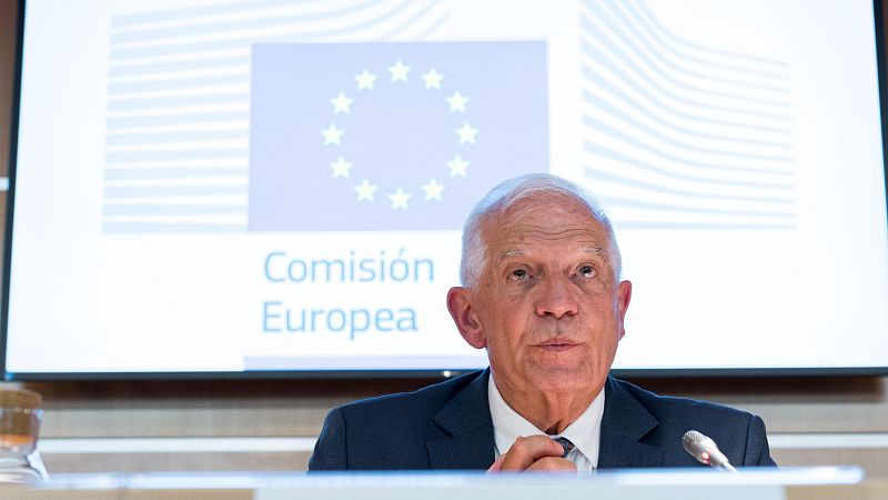 Borrell dice que la Unión Europea no reconoce la "legitimidad democrática" de Maduro porque no demostró su victoria