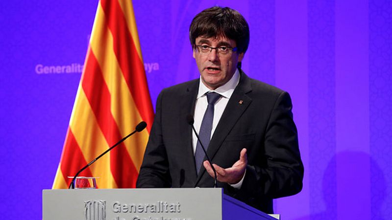 Puigdemont reclama mediación internacional para evitar una "ruptura traumática" y pide el repliegue policial