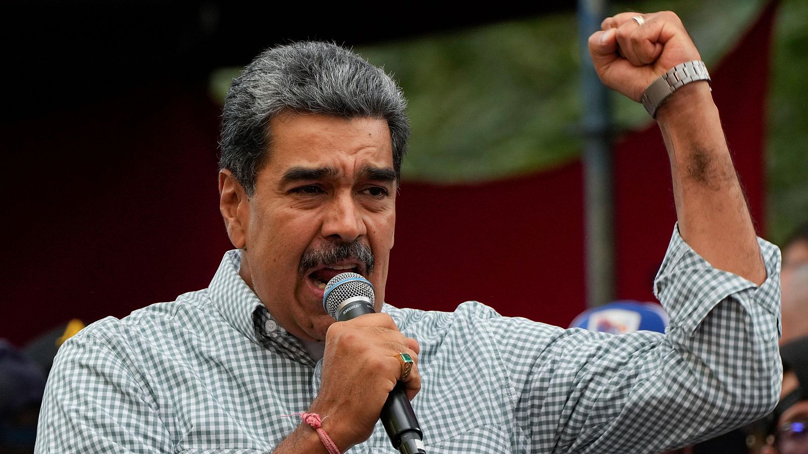 Maduro acusa a España de organizar un complot terrorista | Ver