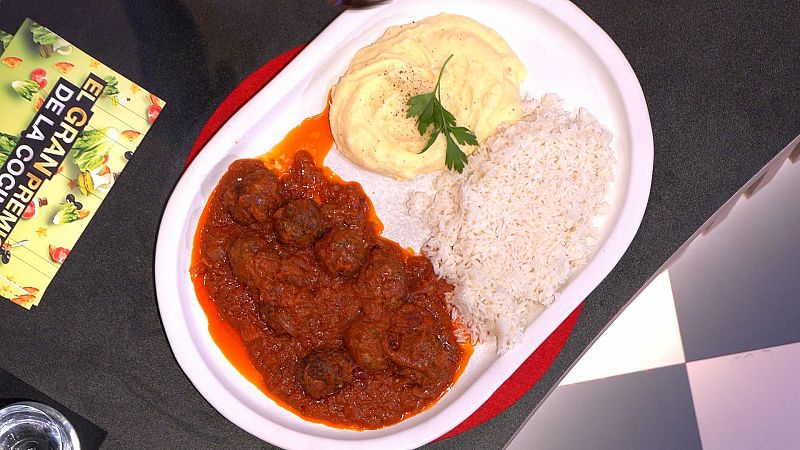 Receta de albóndigas en salsa: ¡Para chuparse los dedos!