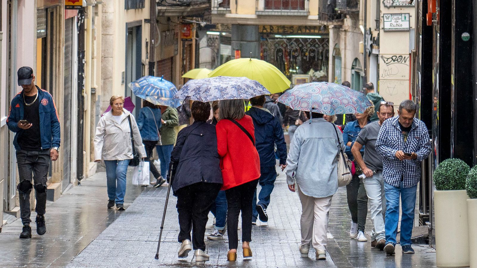 Lluvias en la Península y Baleares, pero con menor intensidad - El tiempo | Ver