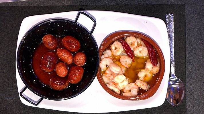 Receta de chorizo al vino y gambas al ajillo