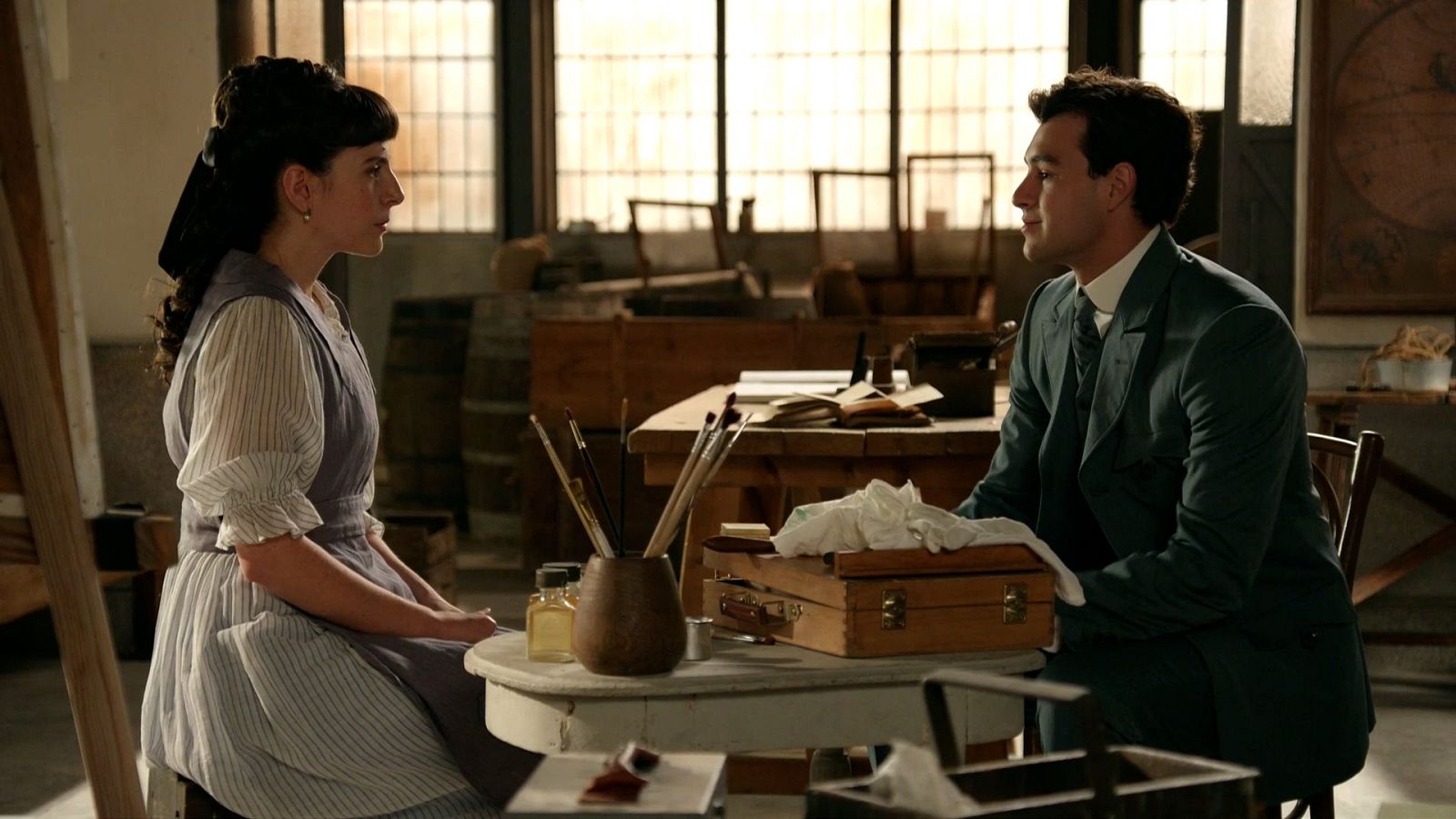 La Promesa: Curro descubre la verdadera identidad de Julia - La promesa | Ver