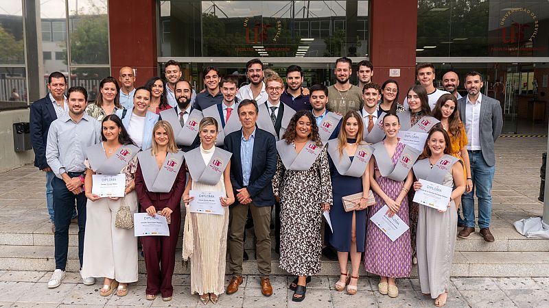 RTVE Instituto y la Universidad de Sevilla celebran el acto de clausura del Máster en Periodismo 360º