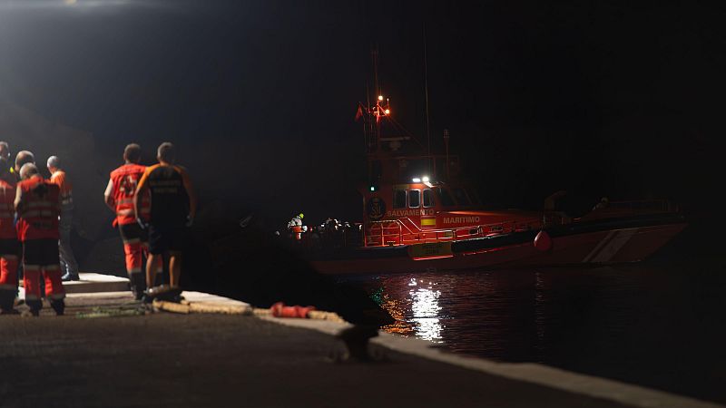 Llegan 281 migrantes en cinco embarcaciones a Tenerife, Lanzarote y El Hierro