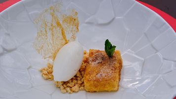 Receta de leche frita con helado y crujiente de miel de MasterChef Celebrity 9