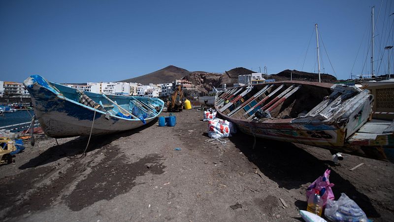 Hallan al menos 30 cadáveres en descomposición en un cayuco a 70 kilómetros de la costa de Senegal