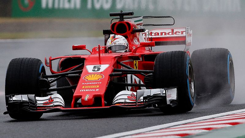Vettel y Hamilton se reparten los honores en la primera jornada en Suzuka