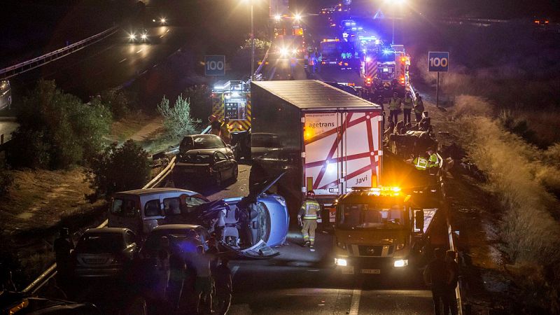 Cinco muertos y diez heridos en un accidente múltiple en la A7 en Murcia