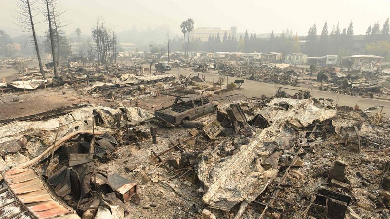 Al menos 17 muertos por los incendios en California