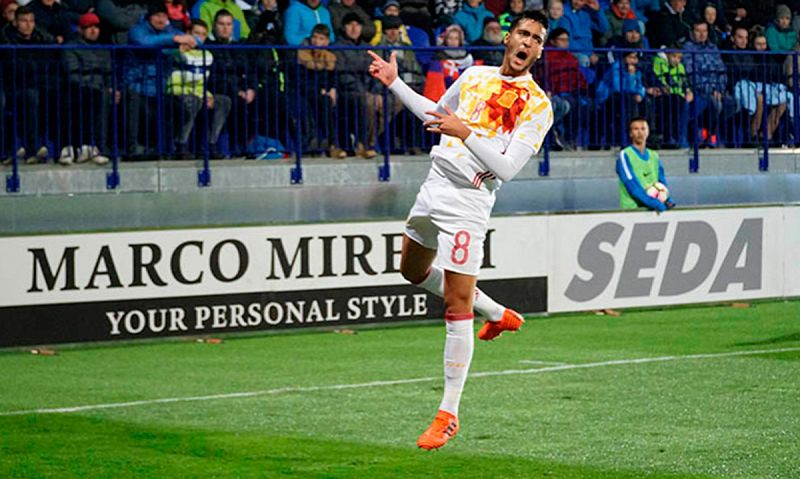 La 'Rojita' somete a Eslovaquia y continúa con paso firme