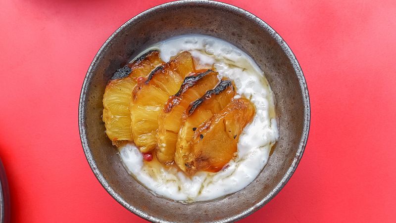 Receta de piña asada con miel y arroz con leche de MasterChef Celebrity 9