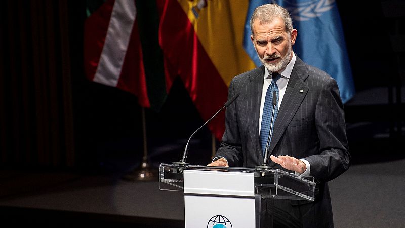 Felipe VI afirma que las víctimas del terrorismo son un "faro ético" y que sus testimonios ayudan a prevenirlo