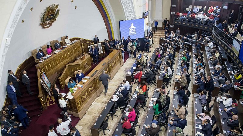 La Asamblea Nacional de Venezuela pide al Gobierno de Maduro romper relaciones con España