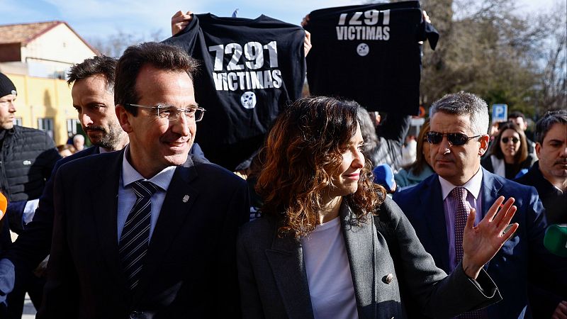 Familiares de 115 residentes víctimas de la pandemia en Madrid presentan una denuncia colectiva ante la Fiscalía