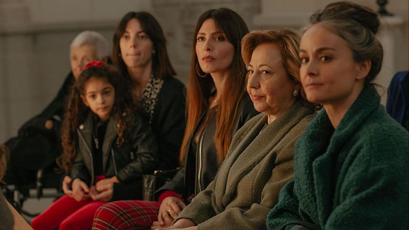 RTVE.es estrena el triler de 'Verano en diciembre', con Carmen Machi, Brbara Lennie y Victoria Luengo