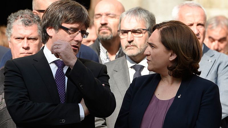 El Ayuntamiento de Barcelona suspende dos días su actividad por el encarcelamiento de los líderes separatistas