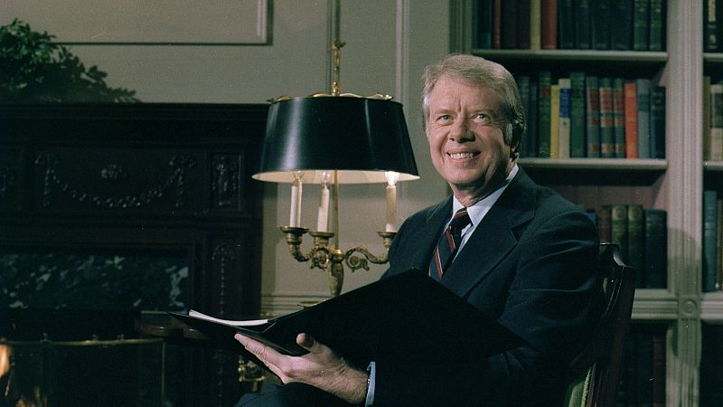 Jimmy Carter cumple uno de sus anhelos al celebrar sus cien años: votar por Kamala Harris