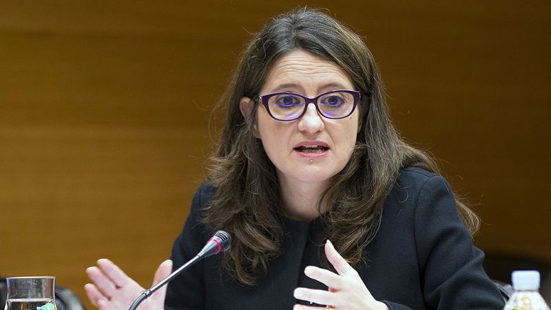 La Guardia Civil identifica a varios autores del acoso a Mónica Oltra en su domicilio