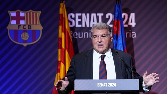 Joan Laporta en la reunin con el Senado de la entidad azulgrana