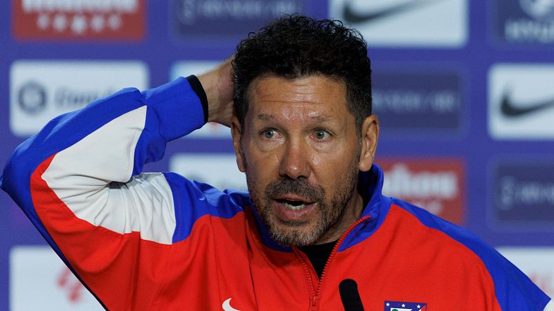 Simeone: "Samu Omorodion dejó claro en un mensaje que no quería estar en el Atlético de Madrid"