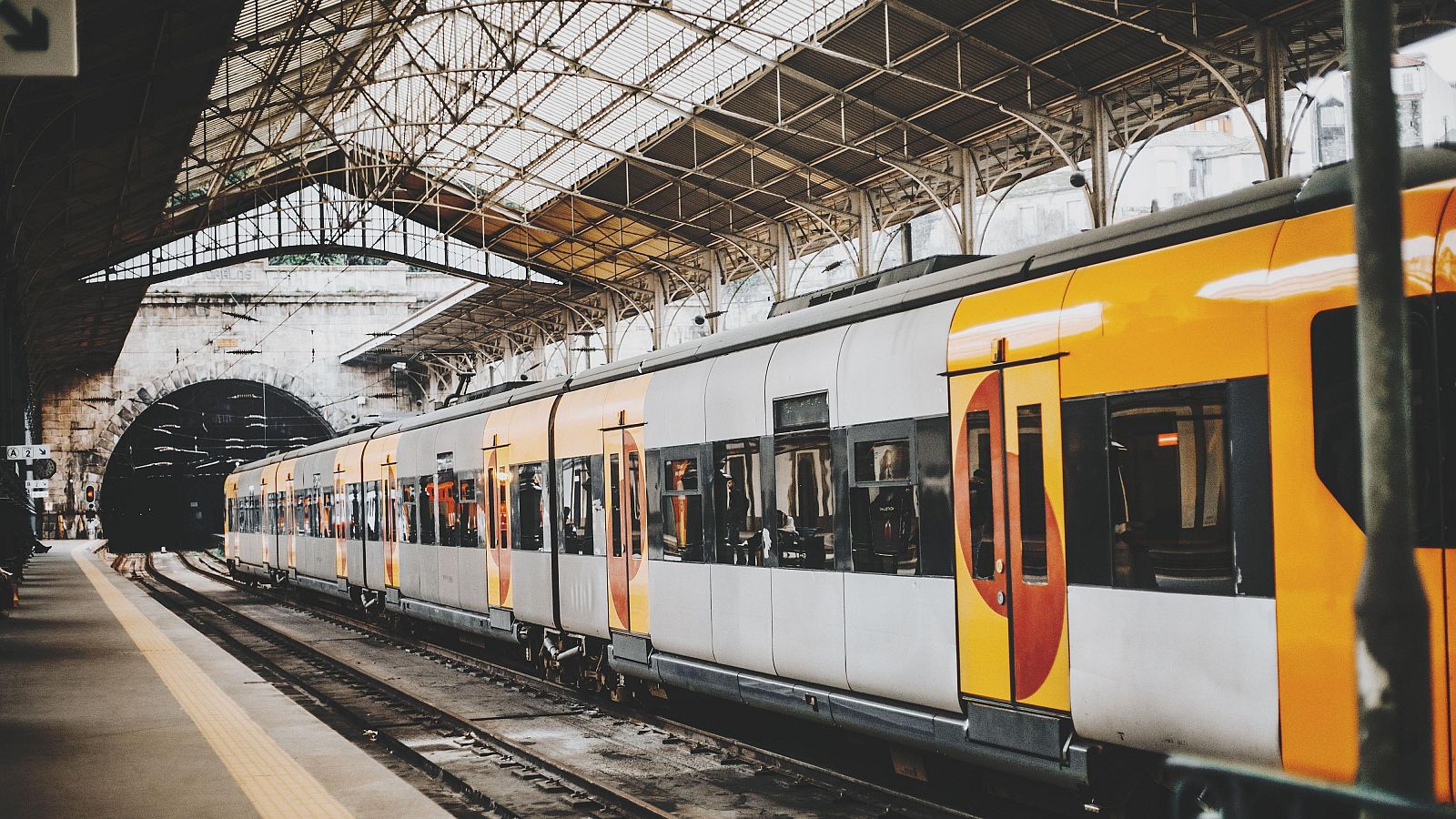 Portugal impulsa la alta velocidad hacia Vigo y Madrid | Ver