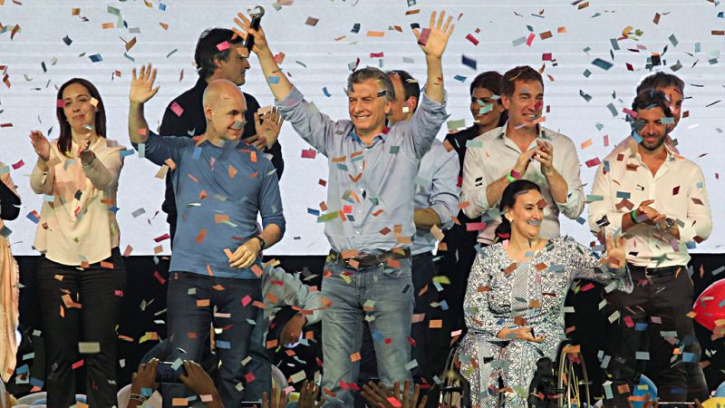 El partido del presidente Macri aplasta a Cristina Fernández y se impone como primera fuerza en Argentina