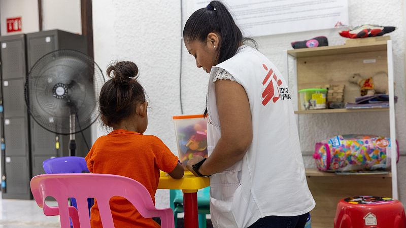 Salud mental y migración: "He aprendido a vivir con el dolor, pero iba a quitarme la vida con mis hijos"