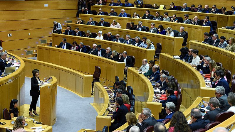 El Senado acepta la aplicación gradual del artículo 155 propuesta por el PSOE