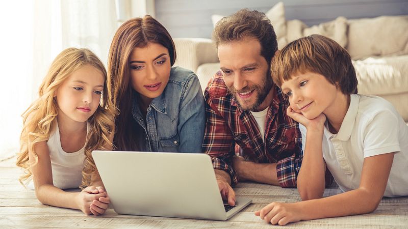 Padres, menores y redes sociales