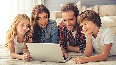 Derecho para todos - Padres, menores y redes sociales - 27/10/17 - Escuchar ahora