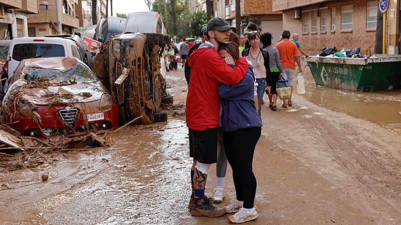 Desde la zona cero de la DANA en Paiporta: "Pasas de la absoluta normalidad a la destrucción total"