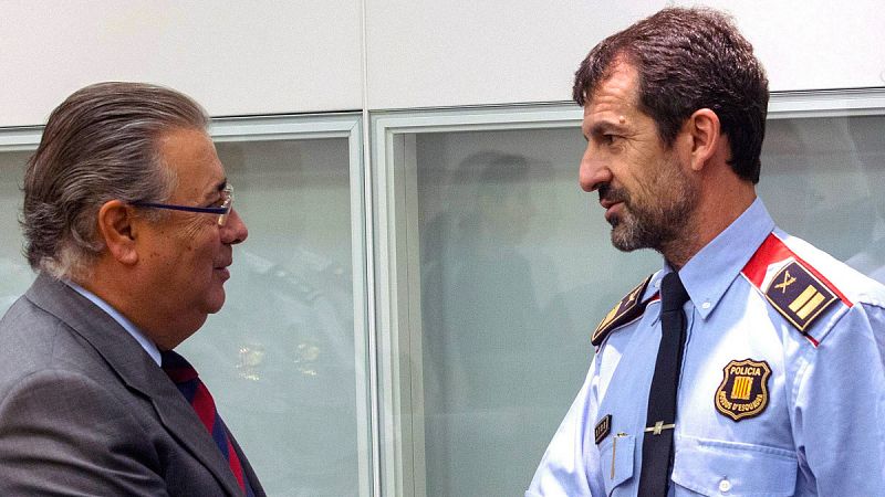 Zoido asegura que los Mossos d'Esquadra "volverán a ser la policía de todos los catalanes"