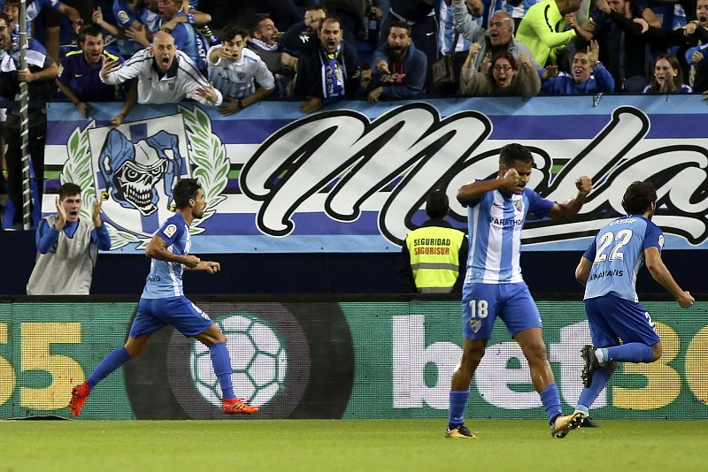 Míchel toma aire tras la primera victoria del Málaga