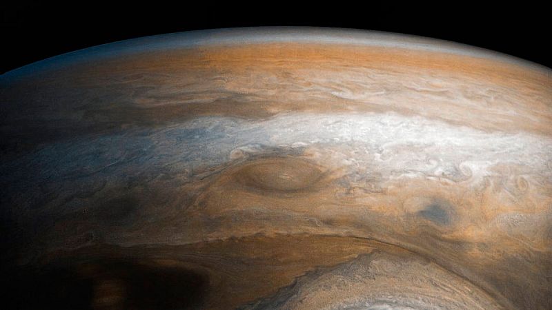 Júpiter tiene auroras boreales y australes independientes entre sí