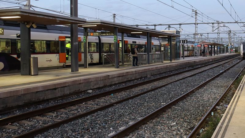 Es restableix progressivament el servei de Rodalies, suspès pel temporal