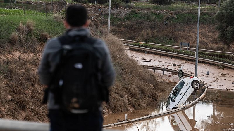 Los supervivientes de la DANA buscan a quienes le salvaron la vida: "Gracias a él yo estoy ahora aquí"