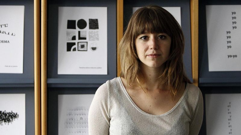 Ángela Segovia, Premio Nacional de Poesía Joven "Miguel Hernández"