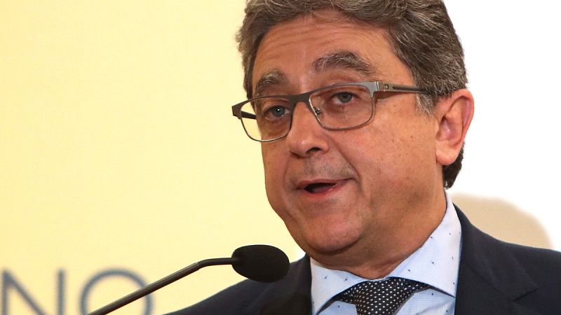 El Gobierno confía en que Puigdemont "no se sitúe por encima de la ley" y declare en la Audiencia Nacional