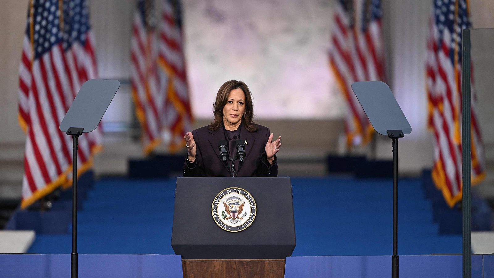 Kamala Harris acepta los resultados de las elecciones tras su derrota - La noche en 24h | Ver