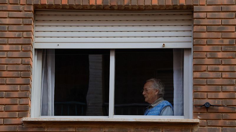 Mayores y enfermos atrapados en casa por la riada: "Es de las peores cosas que me han pasado"