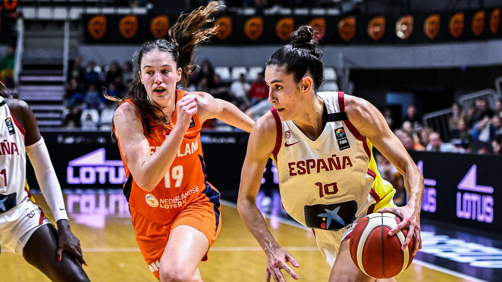 María Conde lidera a España contra Países Bajos con sus 17 puntos - Baloncesto en RTVE | Ver