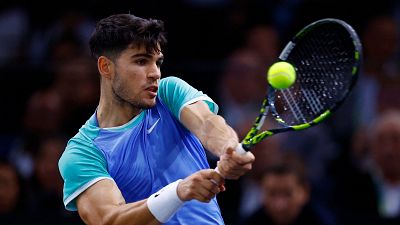 Carlos Alcaraz evita a Jannik Sinner en el round robin de las ATP Finals