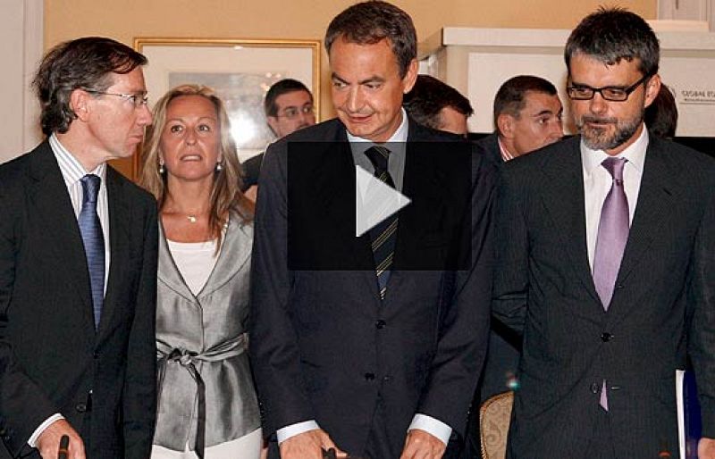 Zapatero asegura que el sistema financiero español es el más sólido del mundo