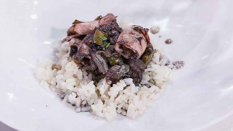 Receta de chipirones en su tinta con arroz de Pitingo en MasterChef Celebrity 9