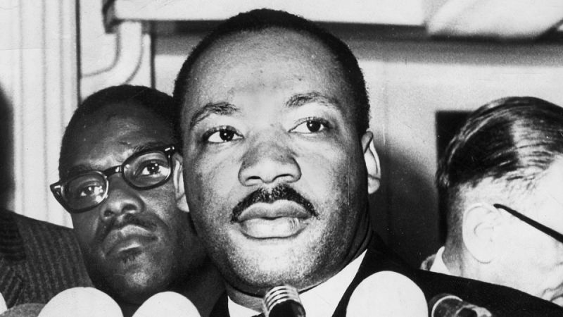Un informe desclasificado del FBI acusa sin pruebas a Martin Luther King de cometer "aberraciones sexuales"