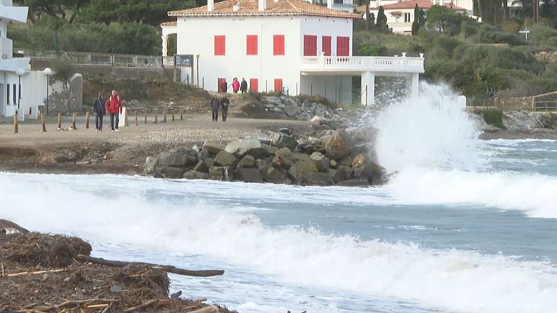 Resum de notícies a Catalunya, 12 de novembre del 2024 | Activada l'alerta del pla Inuncat per fortes pluges al litoral català