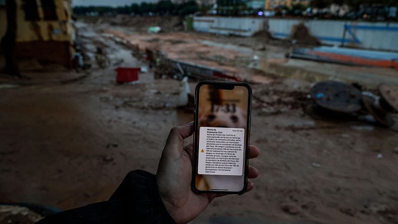 DANA, última hora en España hoy: aumentan los desalojos en Málaga por las fuertes lluvias, que ya anegan el centro de la capital