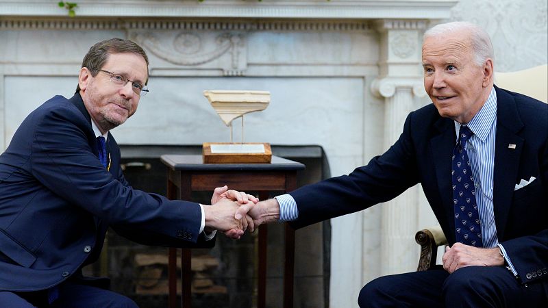 Biden se reúne con Herzog en un intento por avanzar en un alto el fuego en Gaza antes de la llegada de Trump