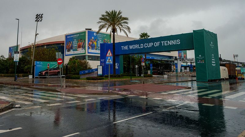 Aplazado al viernes el estreno de la Billie Jean King Cup por culpa de la DANA que azota Málaga